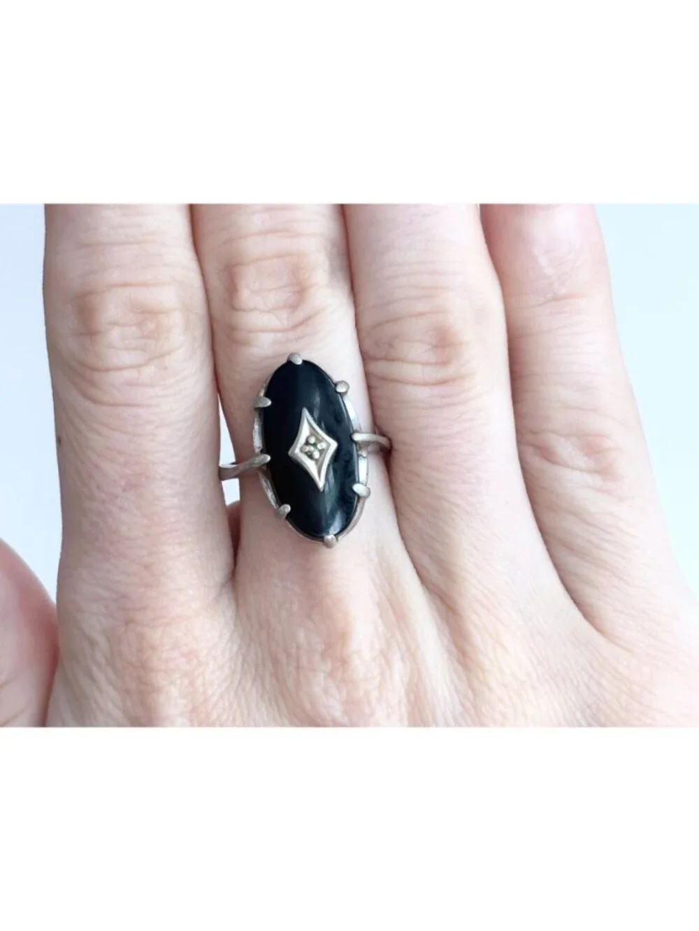 Art Deco Black Onyx Gemstone Oval Sterling Silver 925 Vintage Ring - sz 7